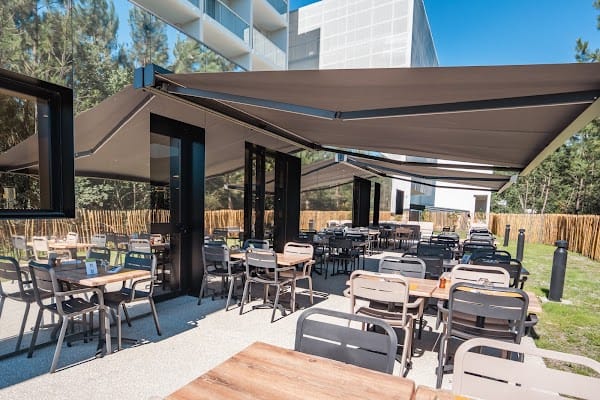 Restaurant La Table de l’Aéroparc à Mérignac, France