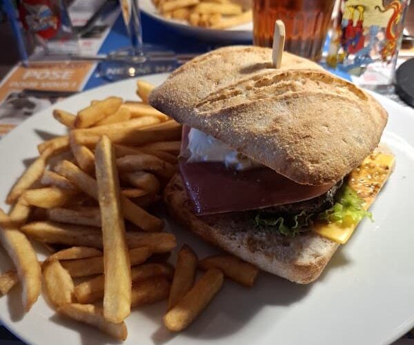 Restaurant La table des gosses à Vesoul, France