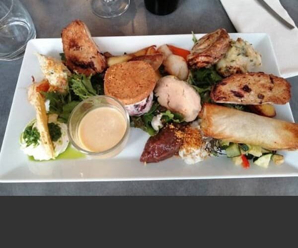 Restaurant La Table Notre Dame royan à Royan, France