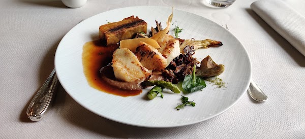 Restaurant La Table Saint Just devient RMANA à Vaux-le-Pénil, France