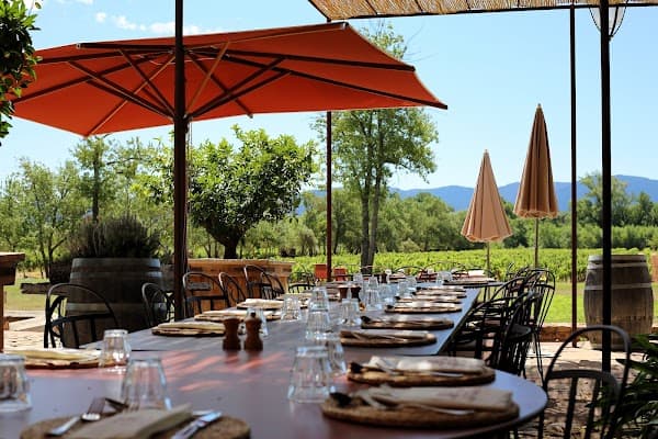 Restaurant La Table Saint-Roux à Le Cannet-des-Maures, France