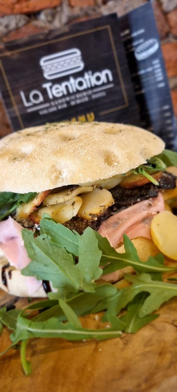 Restaurant La Tentation Sandwicherie à Frameries, Belgique