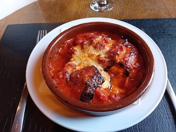 Restaurant La Villa d’Athènes – Le grand trait à Frameries, Belgique