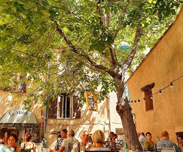 Restaurant La voute à Lorgues, France