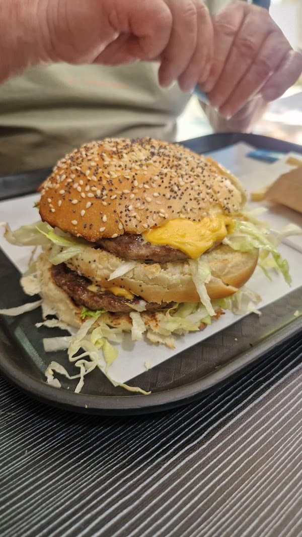 Restaurant l’Anonymous à Aigues-Mortes, France