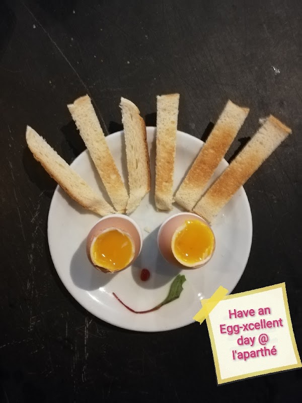 Restaurant L’Aparthé à Versailles, France