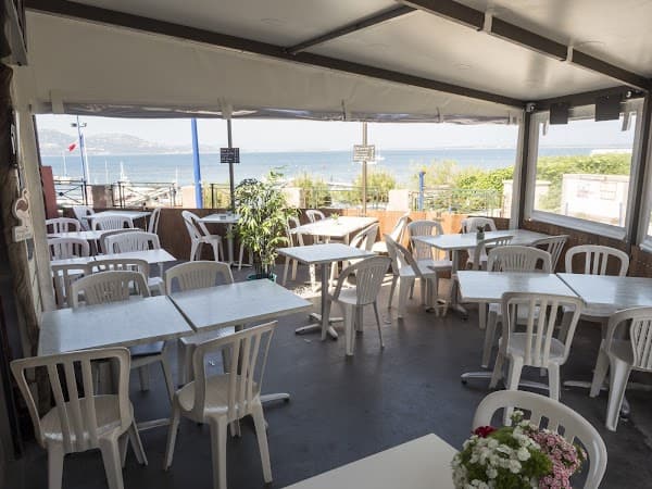 Restaurant L’Arbanais à Hyères, France