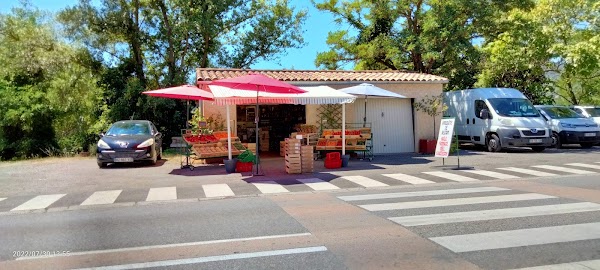 Restaurant L’Arc en Ciel à Garde-Colombe, France