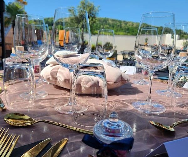 Restaurant l’Arch 1972 à Vaivre-et-Montoille, France