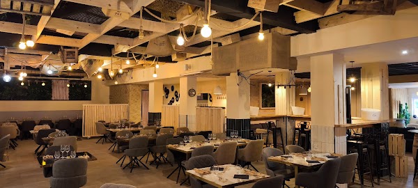 Restaurant l’Arch 1972 à Vaivre-et-Montoille, France