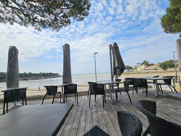 Restaurant L’Arrosoir à Saint-Palais-sur-Mer, France