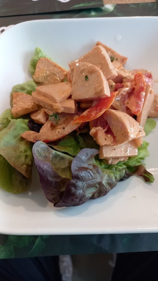 Restaurant L’Auberge Alverne à Grand-Auverné, France