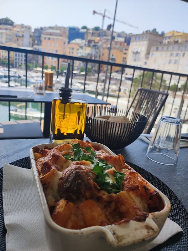 Restaurant Lavezzi à Bastia, France