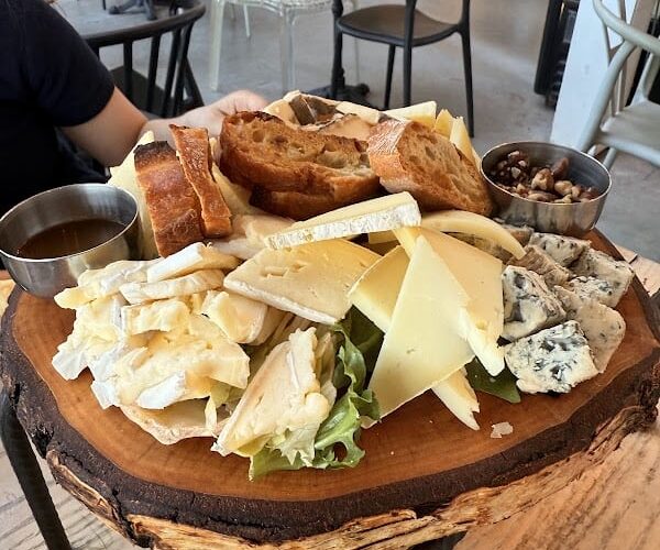 Restaurant Le 13 Oyster bar à Royan, France