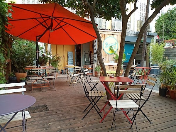 Restaurant Le Bagus Kafé à Hyères, France