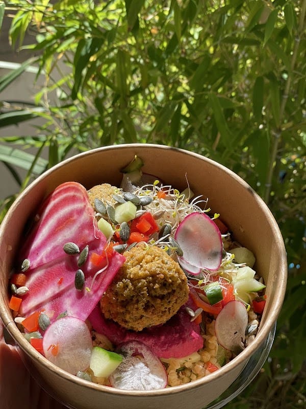 Restaurant Le Bagus Kafé à Hyères, France