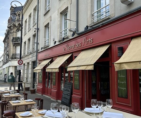 Restaurant Le Bistrot Des Arts à Compiègne, France