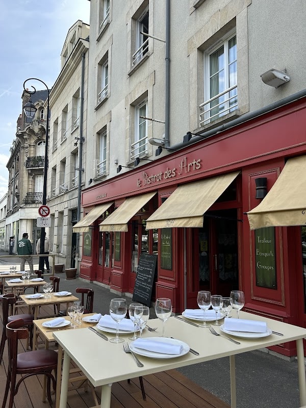 Restaurant Le Bistrot Des Arts à Compiègne, France