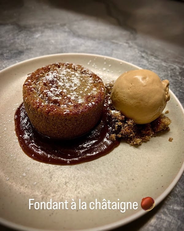 Restaurant Le Bistrot Des Arts à Compiègne, France