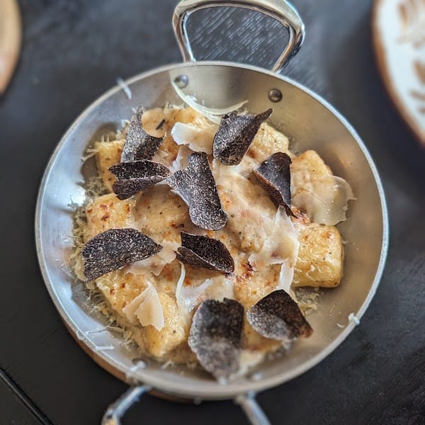 Restaurant Le Bistrot du Brau à Eygalières, France