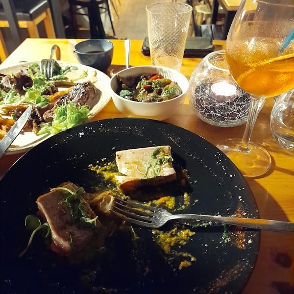 Restaurant Le Blackwood à Le Sequestre, France