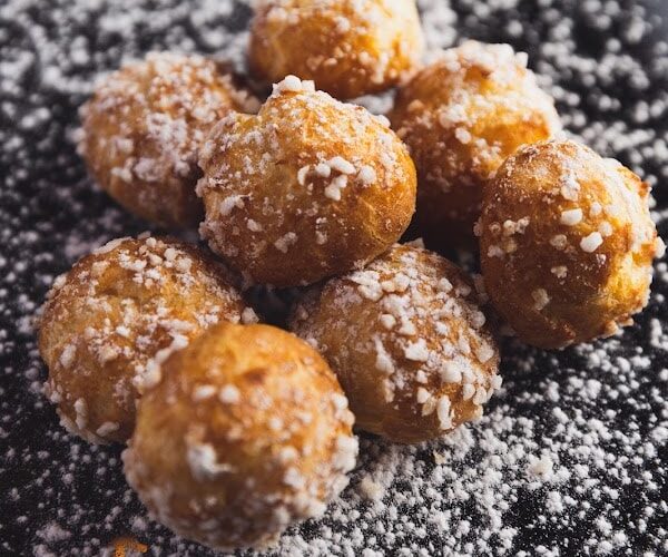 Restaurant Le café à Saint-Tropez, France