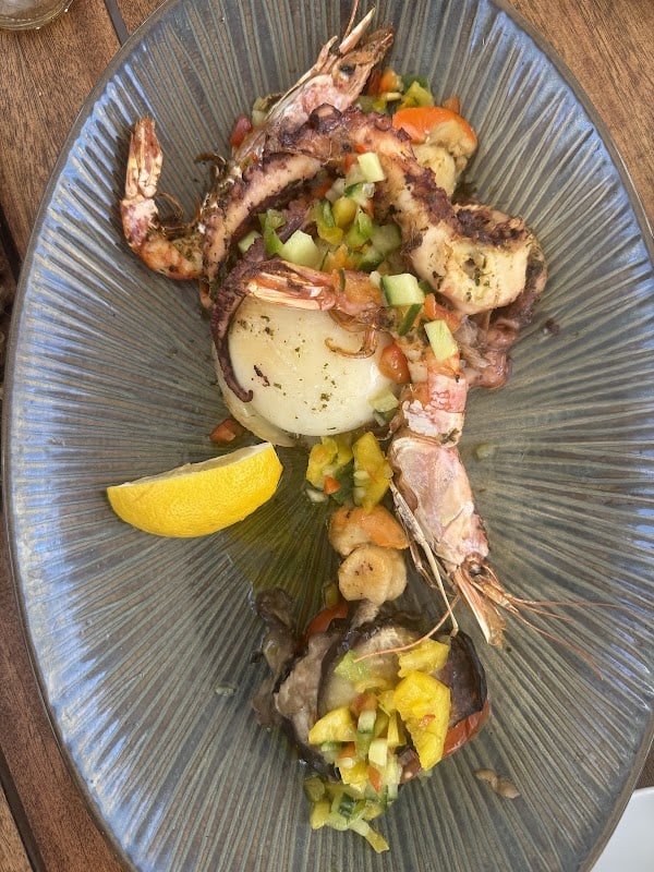 Restaurant Le Carre Bleu à Cagnes-sur-Mer, France