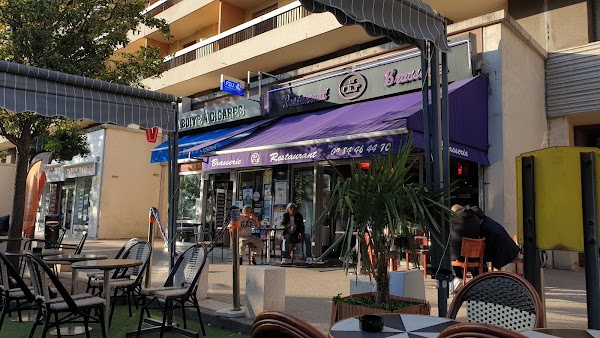 Restaurant le cep à Poissy, France