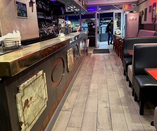 Restaurant le cep à Poissy, France