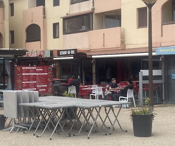 Restaurant Le chat rouge à Le Barcarès, France