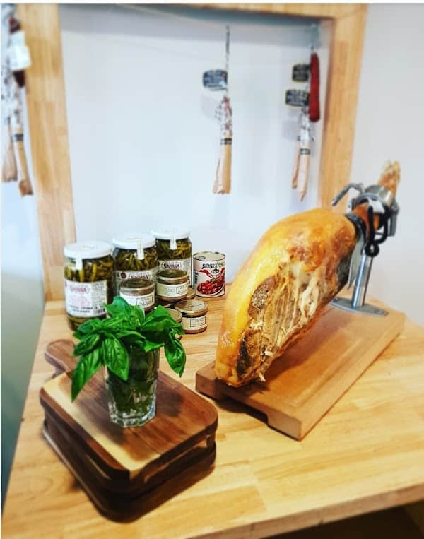 Restaurant le comptoir du coq pessac à Pessac, France