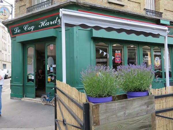 Restaurant Le Coq Hardi à Saint-Denis, France