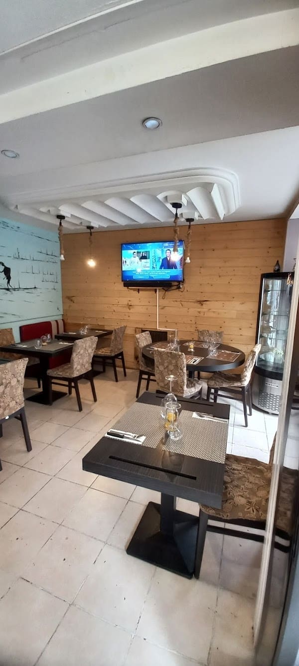 Restaurant Le Cyrano à Vitry-sur-Seine, France