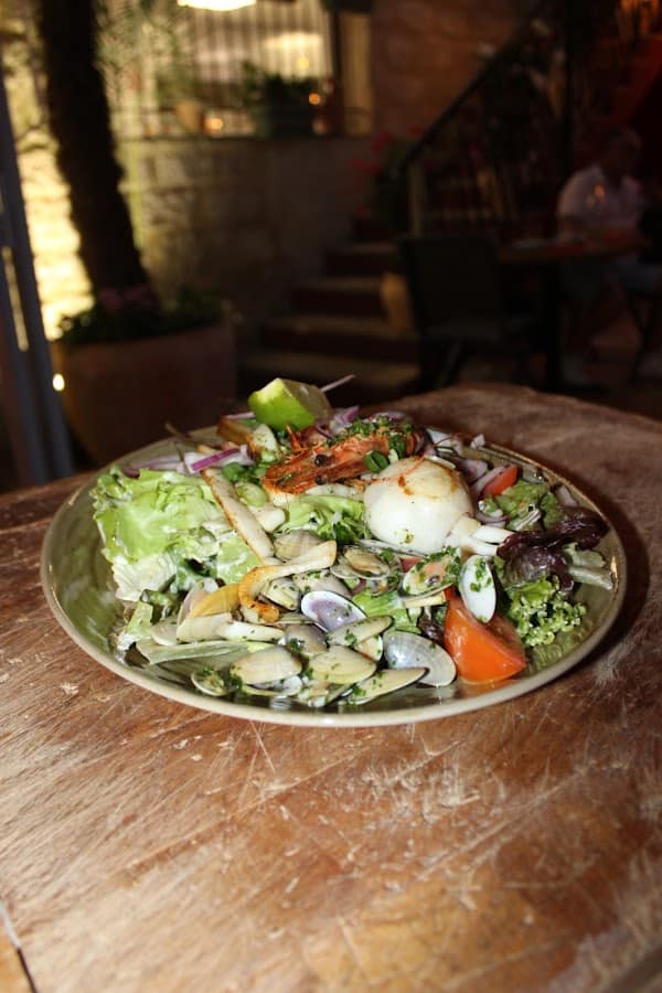 Restaurant Le Dit-Vin à Aigues-Mortes, France