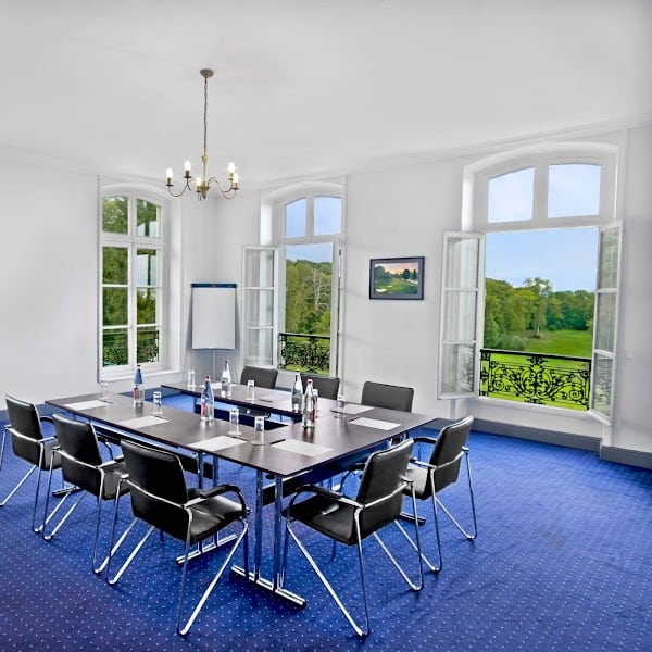 Restaurant Le Domaine De Béthemont à Poissy, France