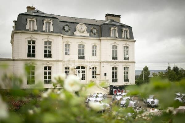 Restaurant Le Domaine De Béthemont à Poissy, France