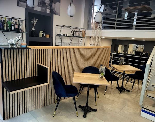 Restaurant Le Flamboyant à Riom, France