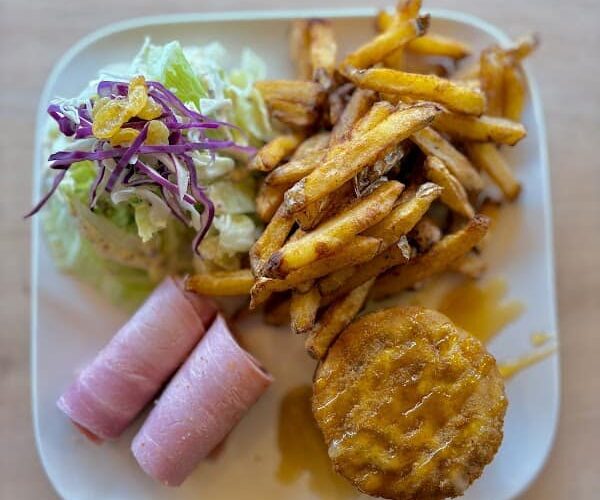 Restaurant Le Free Caribou à Bernières-sur-Mer, France
