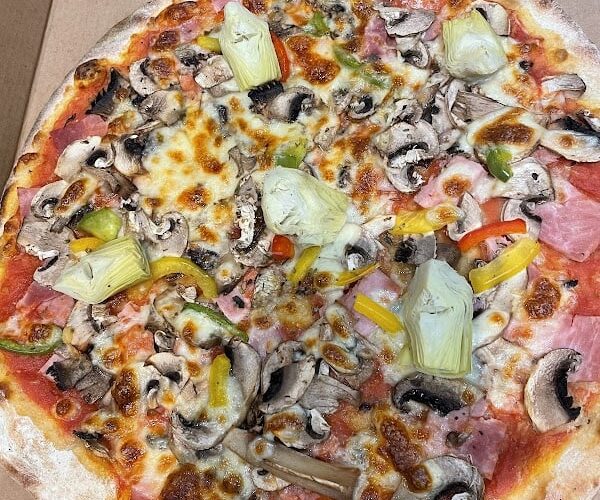 Restaurant Le Garage a Pizza à Gérardmer, France