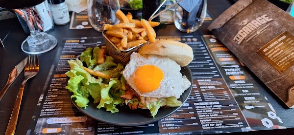 Restaurant Le Garage à Charleville-Mézières, France