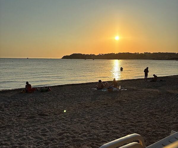 Restaurant Le Golfe Plage à Six-Fours-les-Plages, France