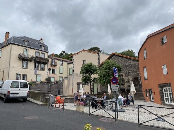 Restaurant Le Goulet à Volvic, France