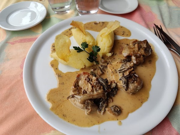 Restaurant Le Grand Café à Saint-Dié-des-Vosges, France