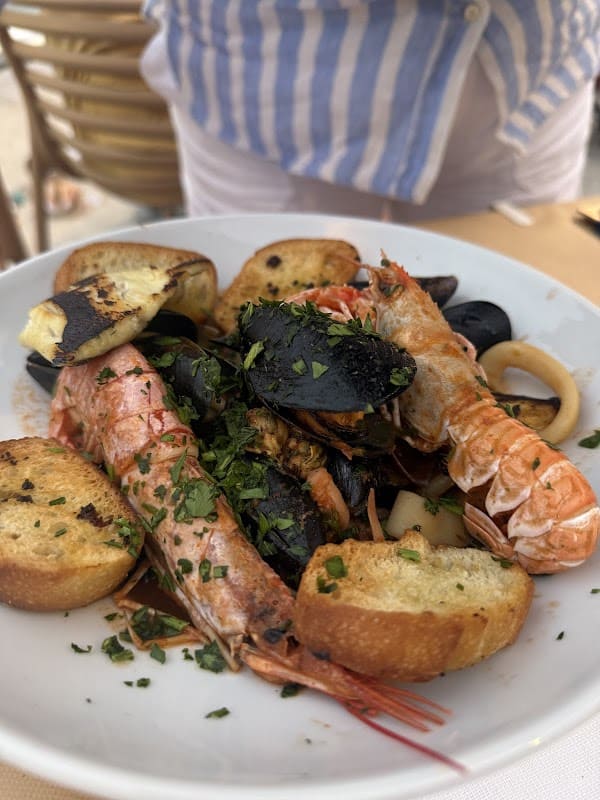 Restaurant Le Grand Large à Menton, France