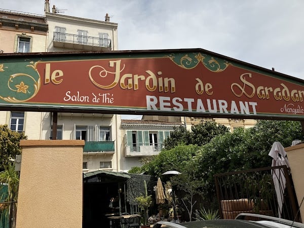 Restaurant Le Jardin de Saradam à Hyères, France