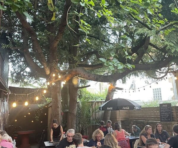 Restaurant Le Jardin D’helena à Carnac, France