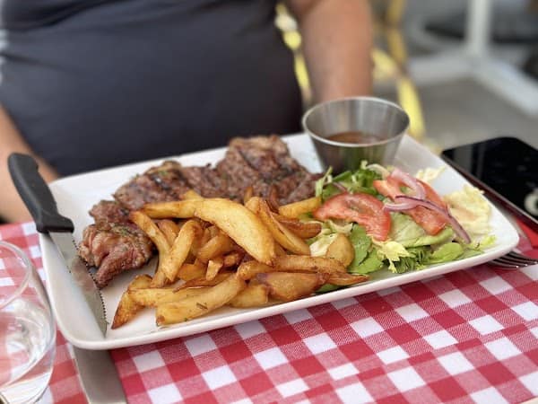 Restaurant Le Khédive à Saint-Denis, France