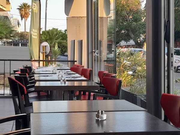 Restaurant Le Leone à Six-Fours-les-Plages, France