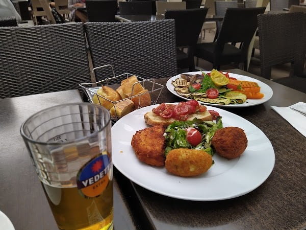 Restaurant Le Limousin à Versailles, France