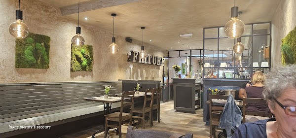 Restaurant Le Maxim’s à Bastogne, Belgique